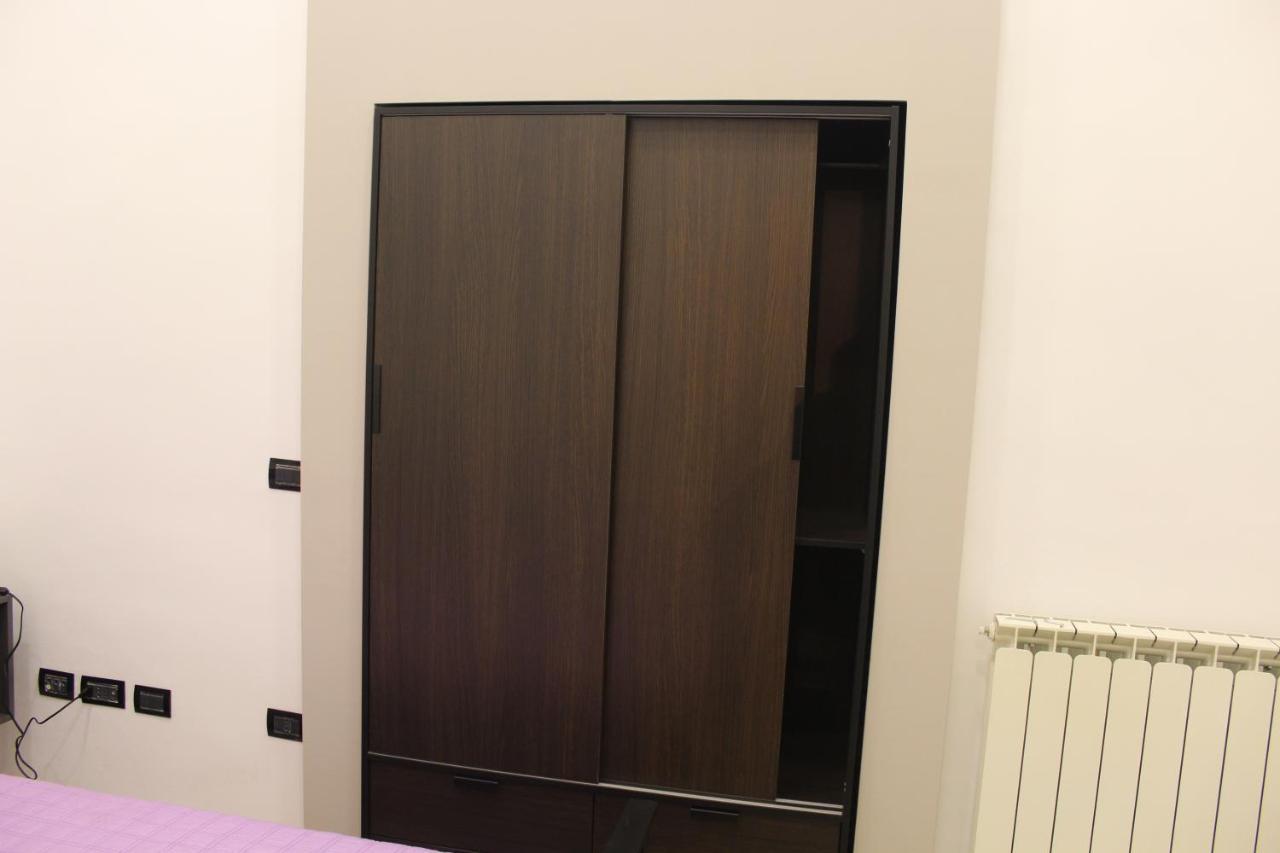 Apartament La Piazza - Garibaldi 2.6 Neapol Zewnętrze zdjęcie
