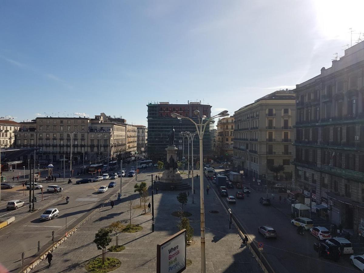 Apartament La Piazza - Garibaldi 2.6 Neapol Zewnętrze zdjęcie